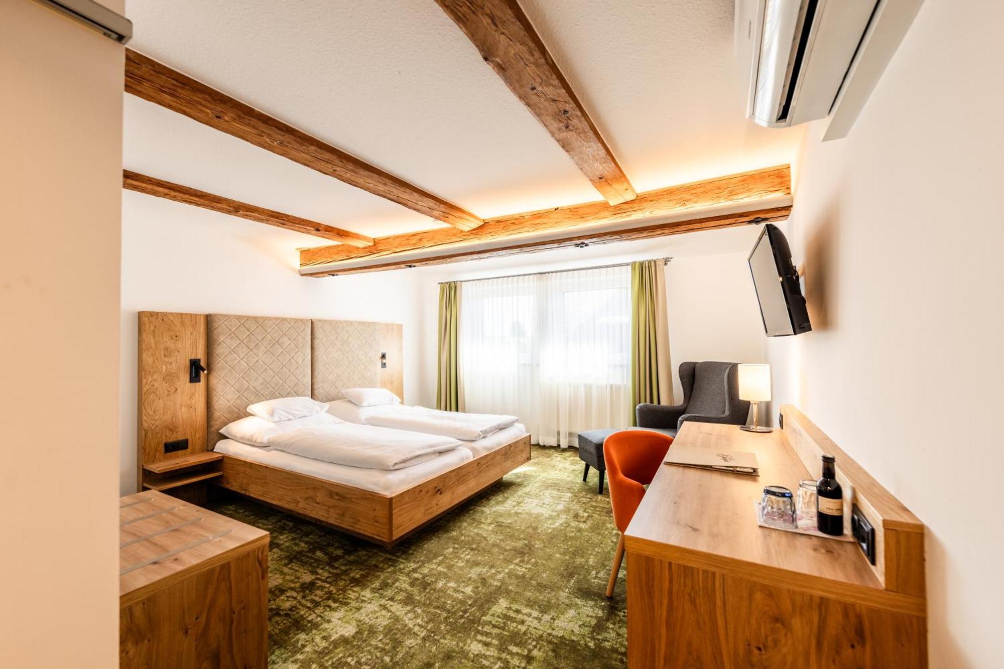 Gastagwirt Hotel Eugendorf Ngoại thất bức ảnh